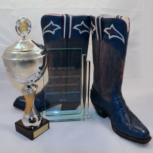 Invitation to the Blues with trophy s